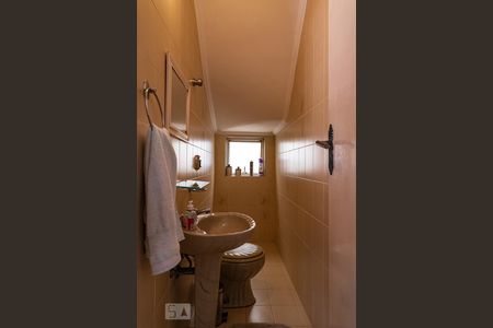 Casa para alugar com 300m², 3 quartos e 5 vagasLavabo 