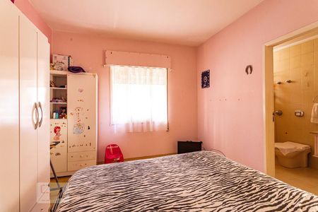 Casa para alugar com 300m², 3 quartos e 5 vagasSuíte