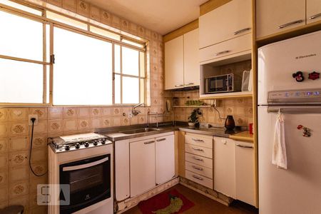 Casa para alugar com 300m², 3 quartos e 5 vagasCozinha