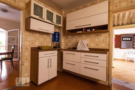 Casa para alugar com 300m², 3 quartos e 5 vagasCozinha