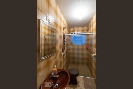 Casa à venda com 150m², 3 quartos e 2 vagasBanheiro