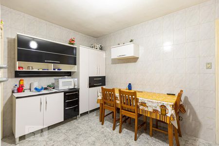 Casa à venda com 150m², 3 quartos e 2 vagasCozinha