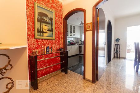 Hall de casa para alugar com 4 quartos, 380m² em Jardim das Vertentes, São Paulo