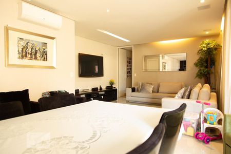 Sala de jantar de apartamento à venda com 2 quartos, 115m² em Vila Olímpia, São Paulo