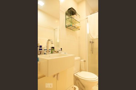 Apartamento à venda com 115m², 2 quartos e 3 vagasBanheiro suíte 2