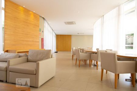 Apartamento à venda com 115m², 2 quartos e 3 vagasSalão de festas