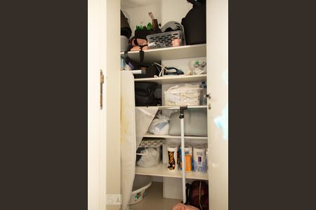 Apartamento à venda com 115m², 2 quartos e 3 vagasDespensa