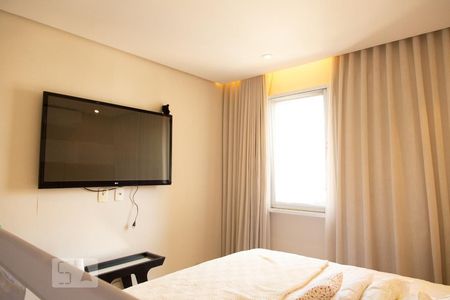 Apartamento à venda com 115m², 2 quartos e 3 vagasSuíte 1