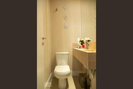 Lavabo de apartamento à venda com 2 quartos, 115m² em Vila Olímpia, São Paulo