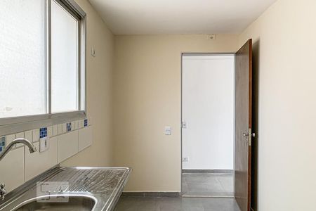 Apartamento à venda com 56m², 1 quarto e sem vaga Apartamento à venda com 56m², 1 quarto e sem vagaCozinha