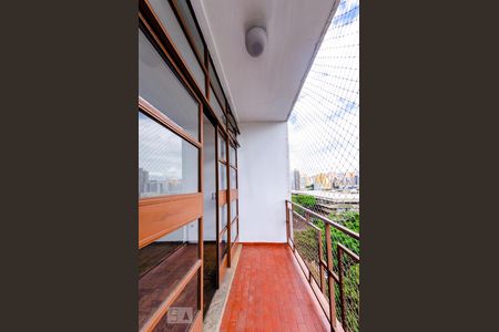 Varanda de apartamento à venda com 3 quartos, 115m² em Barro Preto, Belo Horizonte