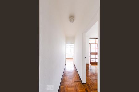 Apartamento para alugar com 115m², 3 quartos e sem vagaCorredor