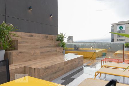 Studio para alugar com 25m², 1 quarto e sem vagaÁrea comum - Piscina