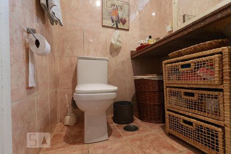 Apartamento à venda com 126m², 4 quartos e 2 vagas Apartamento à venda com 126m², 4 quartos e 2 vagasBanheiro da Suíte