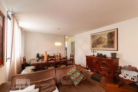 Apartamento à venda com 126m², 4 quartos e 2 vagas Apartamento à venda com 126m², 4 quartos e 2 vagasSala