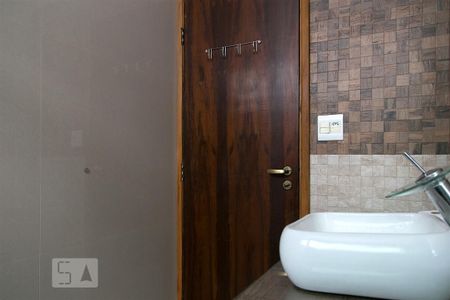 Apartamento para alugar com 54m², 1 quarto e sem vaga Apartamento para alugar com 54m², 1 quarto e sem vagaBanheiro