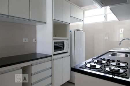 Apartamento para alugar com 54m², 1 quarto e sem vaga Apartamento para alugar com 54m², 1 quarto e sem vagaCozinha