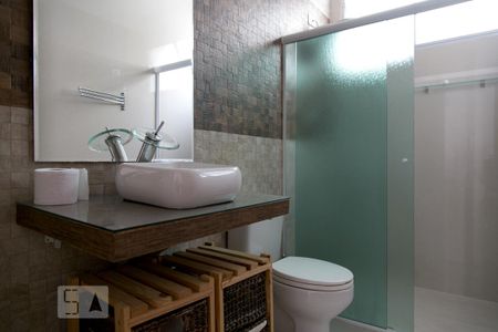 Banheiro de apartamento para alugar com 1 quarto, 54m² em Vila Buarque, São Paulo