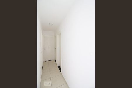 Corredor de apartamento à venda com 3 quartos, 54m² em Vila Venditti, Guarulhos
