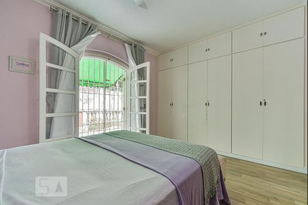 Casa à venda com 302m², 3 quartos e 4 vagas Casa à venda com 302m², 3 quartos e 4 vagasSuite 1