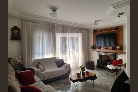 Apartamento à venda com 122m², 4 quartos e 4 vagas Apartamento à venda com 122m², 4 quartos e 4 vagasSala
