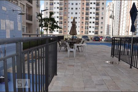 Apartamento à venda com 49m², 2 quartos e sem vagaÁrea comum - Piscina