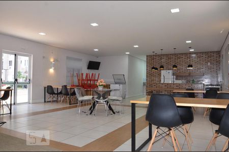 Apartamento à venda com 49m², 2 quartos e sem vagaÁrea comum - Salão de festas