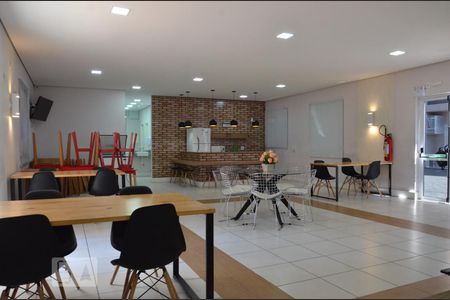 Apartamento à venda com 49m², 2 quartos e sem vagaÁrea comum - Salão de festas