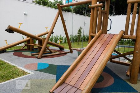Studio para alugar com 26m², 1 quarto e sem vaga Studio para alugar com 26m², 1 quarto e sem vagaÁrea Comum - Playground