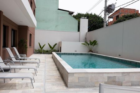 Studio para alugar com 26m², 1 quarto e sem vaga Studio para alugar com 26m², 1 quarto e sem vagaÁrea comum - Piscina
