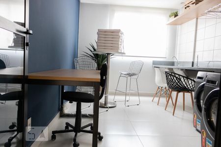 Studio para alugar com 26m², 1 quarto e sem vaga Studio para alugar com 26m², 1 quarto e sem vagaÁrea comum - Lavanderia
