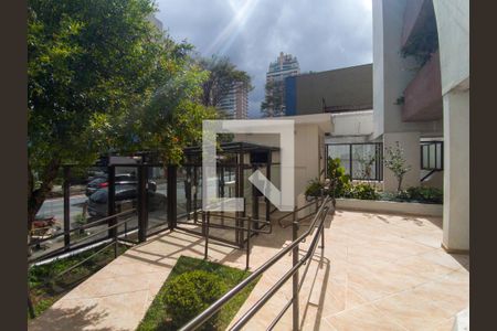 Apartamento à venda com 98m², 3 quartos e 2 vagasPortaria