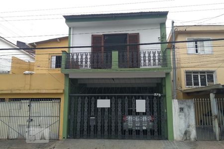 Casa à venda com 145m², 2 quartos e 2 vagasFachada - garagem