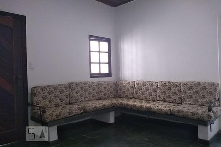 Casa para alugar com 145m², 2 quartos e 2 vagasSala