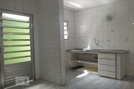 Casa à venda com 145m², 2 quartos e 2 vagasCozinha