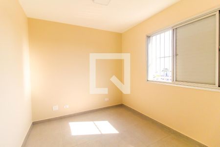 Quarto 1 de apartamento para alugar com 2 quartos, 51m² em Itaquera, São Paulo