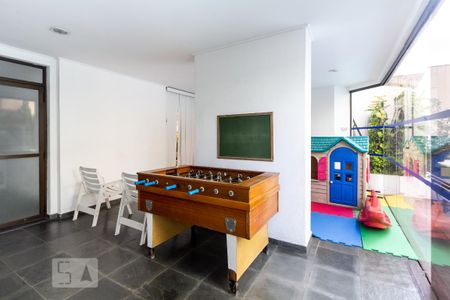 Apartamento para alugar com 110m², 3 quartos e 1 vaga Apartamento para alugar com 110m², 3 quartos e 1 vagaSala de Jogos