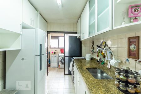 Apartamento para alugar com 110m², 3 quartos e 1 vaga Apartamento para alugar com 110m², 3 quartos e 1 vagaCozinha