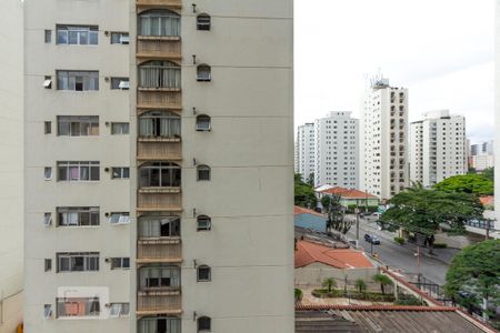 Vista de apartamento para alugar com 3 quartos, 110m² em Indianópolis, São Paulo