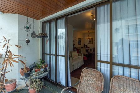 Varanda de apartamento para alugar com 3 quartos, 110m² em Indianópolis, São Paulo