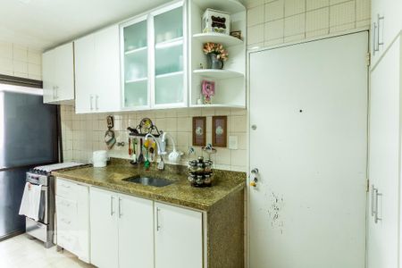 Apartamento para alugar com 110m², 3 quartos e 1 vaga Apartamento para alugar com 110m², 3 quartos e 1 vagaCozinha
