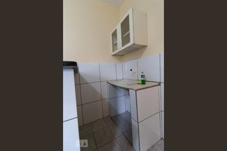 Cozinha de kitnet/studio para alugar com 1 quarto, 20m² em Ceilândia Sul (ceilândia), Brasília