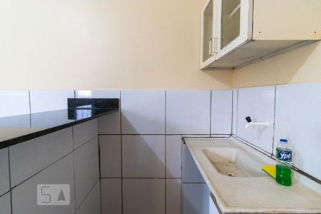 Cozinha de kitnet/studio para alugar com 1 quarto, 20m² em Ceilândia Sul (ceilândia), Brasília