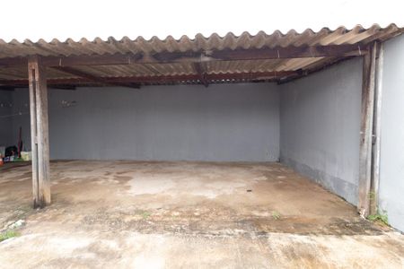 Garagem de kitnet/studio para alugar com 1 quarto, 20m² em Ceilândia Sul (ceilândia), Brasília