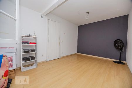 Casa à venda com 1800m², 5 quartos e 20 vagas Casa à venda com 1800m², 5 quartos e 20 vagasQuarto 4