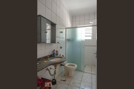 Casa para alugar com 90m², 3 quartos e sem vagaBanheiro