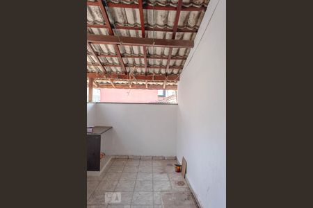 Casa para alugar com 90m², 3 quartos e sem vagaÁrea de serviço