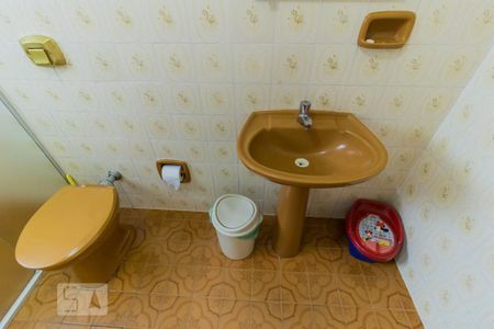 Casa à venda com 300m², 4 quartos e 3 vagasDetalhe banheiro