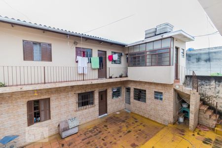 Casa à venda com 300m², 4 quartos e 3 vagasFundos