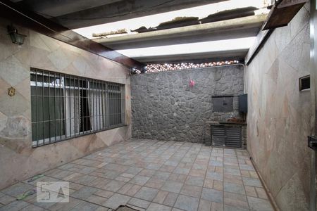 Casa à venda com 206m², 4 quartos e 3 vagas Casa à venda com 206m², 4 quartos e 3 vagasGaragem